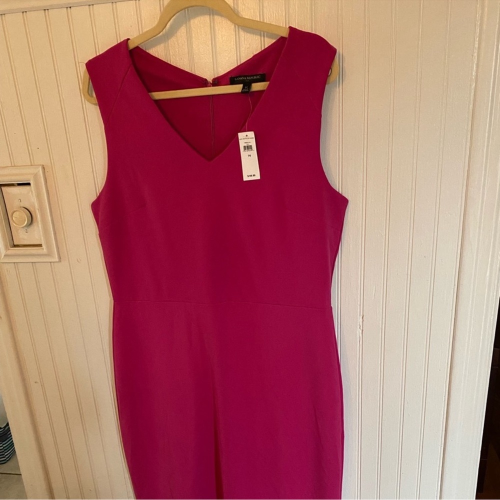 🔥HotDeal! Banana Republic Fuchsia Sheath Dress